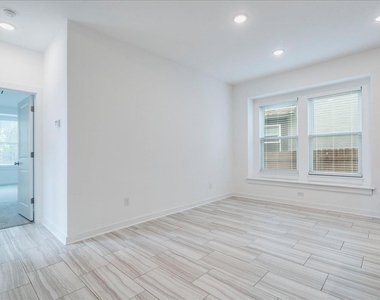 8008 Prairie Rye Dr - Photo Thumbnail 23