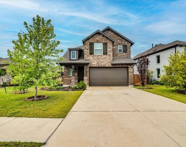 8008 Prairie Rye Dr - Photo Thumbnail 16