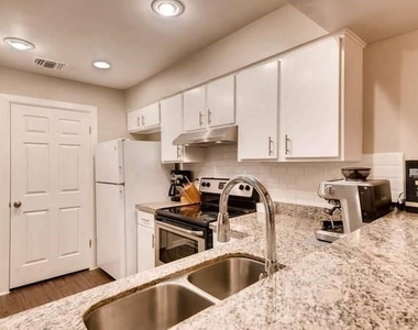 5313 Indio Dr - Photo Thumbnail 7