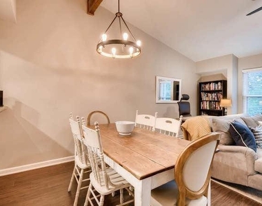 5313 Indio Dr - Photo Thumbnail 3