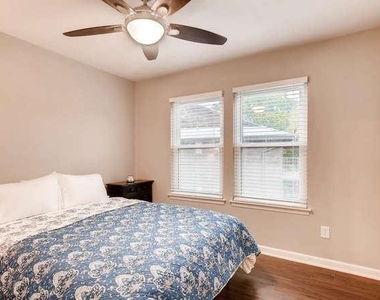 5313 Indio Dr - Photo Thumbnail 11