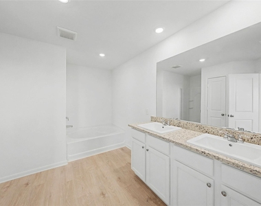 253 Fairlawn Way - Photo Thumbnail 6