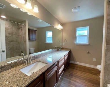 925 Coriander Rd - Photo Thumbnail 24