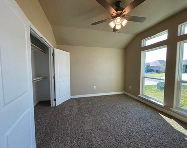 925 Coriander Rd - Photo Thumbnail 30