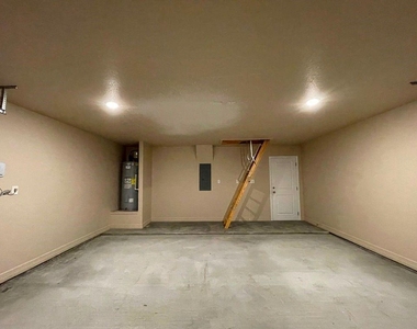 925 Coriander Rd - Photo Thumbnail 33
