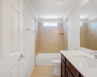 16012 Remington Reserve Way - Photo Thumbnail 23