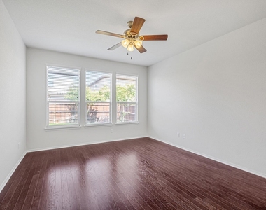 16012 Remington Reserve Way - Photo Thumbnail 11
