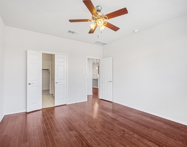 16012 Remington Reserve Way - Photo Thumbnail 13