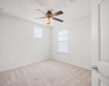 16012 Remington Reserve Way - Photo Thumbnail 21