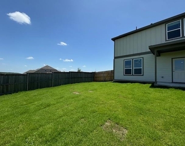 639 Papaya Dr - Photo Thumbnail 37