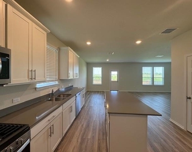 639 Papaya Dr - Photo Thumbnail 19