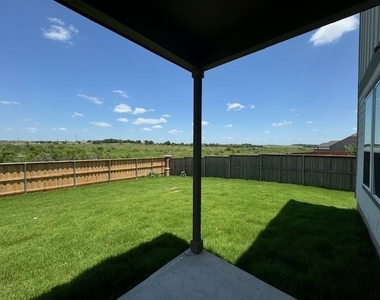 639 Papaya Dr - Photo Thumbnail 38