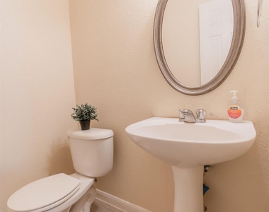 2995 Peacemaker St - Photo Thumbnail 16