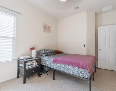 2995 Peacemaker St - Photo Thumbnail 30
