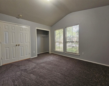 4211 Mather - Photo Thumbnail 15