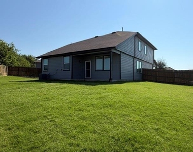 101 Lbj Ln - Photo Thumbnail 19