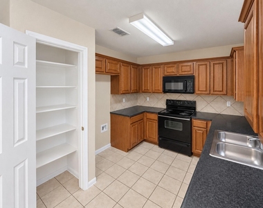 1408 Bergin Ct - Photo Thumbnail 4