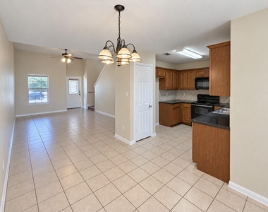 1408 Bergin Ct - Photo Thumbnail 3