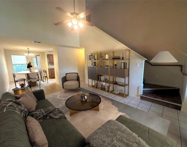 1408 Bergin Ct - Photo Thumbnail 2