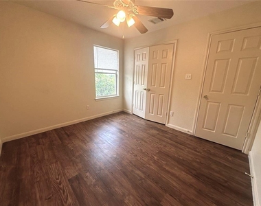 1408 Bergin Ct - Photo Thumbnail 13