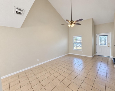 1408 Bergin Ct - Photo Thumbnail 2