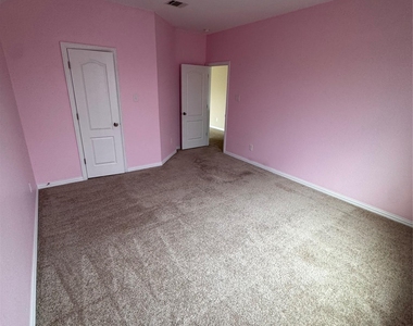 914 Emory Stable Dr - Photo Thumbnail 27