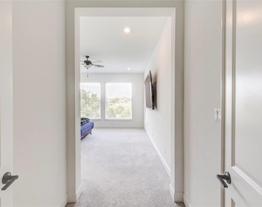462 Old Stone Rd - Photo Thumbnail 22