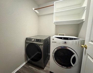 2311 Portwood Bend Cv - Photo Thumbnail 38
