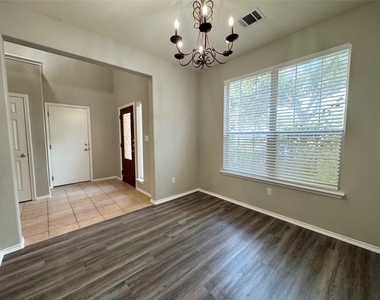 2311 Portwood Bend Cv - Photo Thumbnail 3