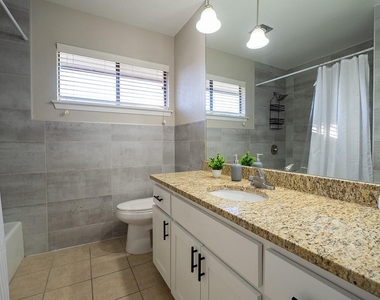 11618 Sherwood Frst - Photo Thumbnail 31