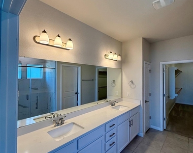 3017 Settlement Dr - Photo Thumbnail 16