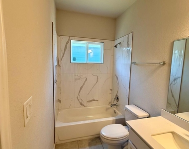 3017 Settlement Dr - Photo Thumbnail 24