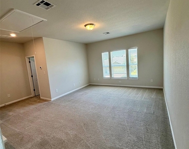 3017 Settlement Dr - Photo Thumbnail 29