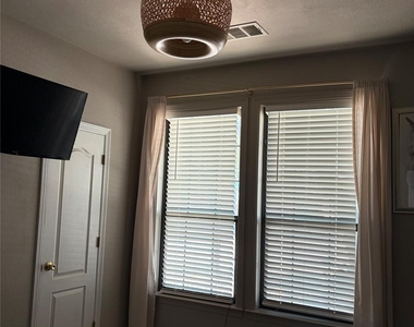 13804 Ashton Woods Cir - Photo Thumbnail 8