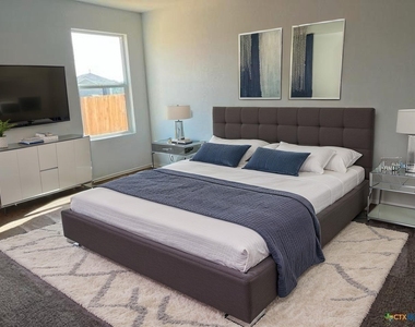 2855 Rosefinch - Photo Thumbnail 10