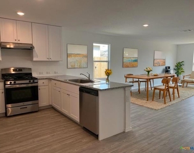 2855 Rosefinch - Photo Thumbnail 9