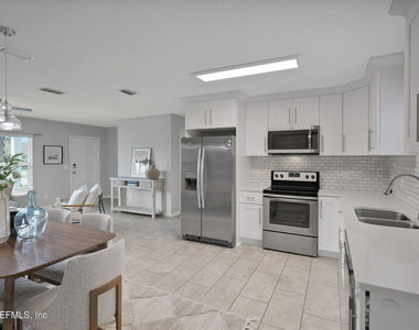 42 Dolphin Boulevard - Photo Thumbnail 18