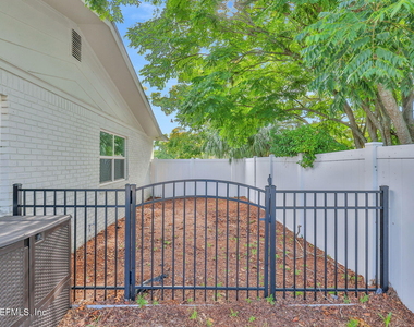 42 Dolphin Boulevard - Photo Thumbnail 38