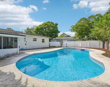 42 Dolphin Boulevard - Photo Thumbnail 34