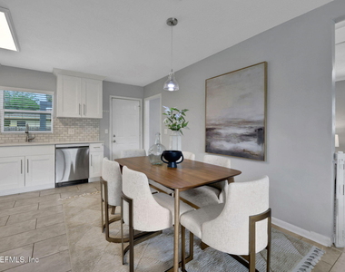 42 Dolphin Boulevard - Photo Thumbnail 12