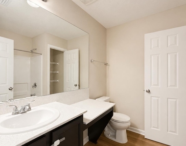 817 Trellis Bay Drive - Photo Thumbnail 21