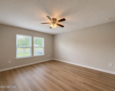 817 Trellis Bay Drive - Photo Thumbnail 11