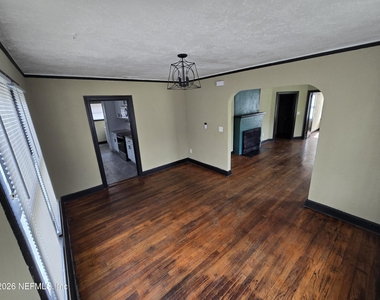 41 Tallulah Avenue - Photo Thumbnail 2