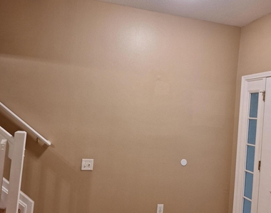 7540 Red Crane Lane - Photo Thumbnail 20