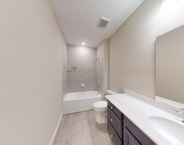 3965 Cloverdale Court - Photo Thumbnail 13