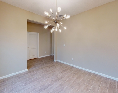 3965 Cloverdale Court - Photo Thumbnail 44