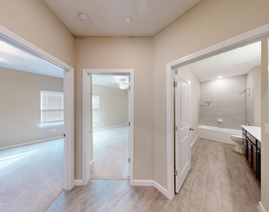 3965 Cloverdale Court - Photo Thumbnail 11