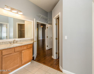 3515 Laurel Leaf Drive - Photo Thumbnail 16