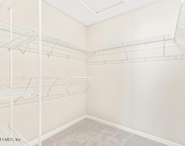 1620 Pottsburg Point Drive - Photo Thumbnail 14