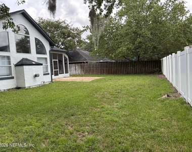 312 Morning Glory Lane - Photo Thumbnail 12
